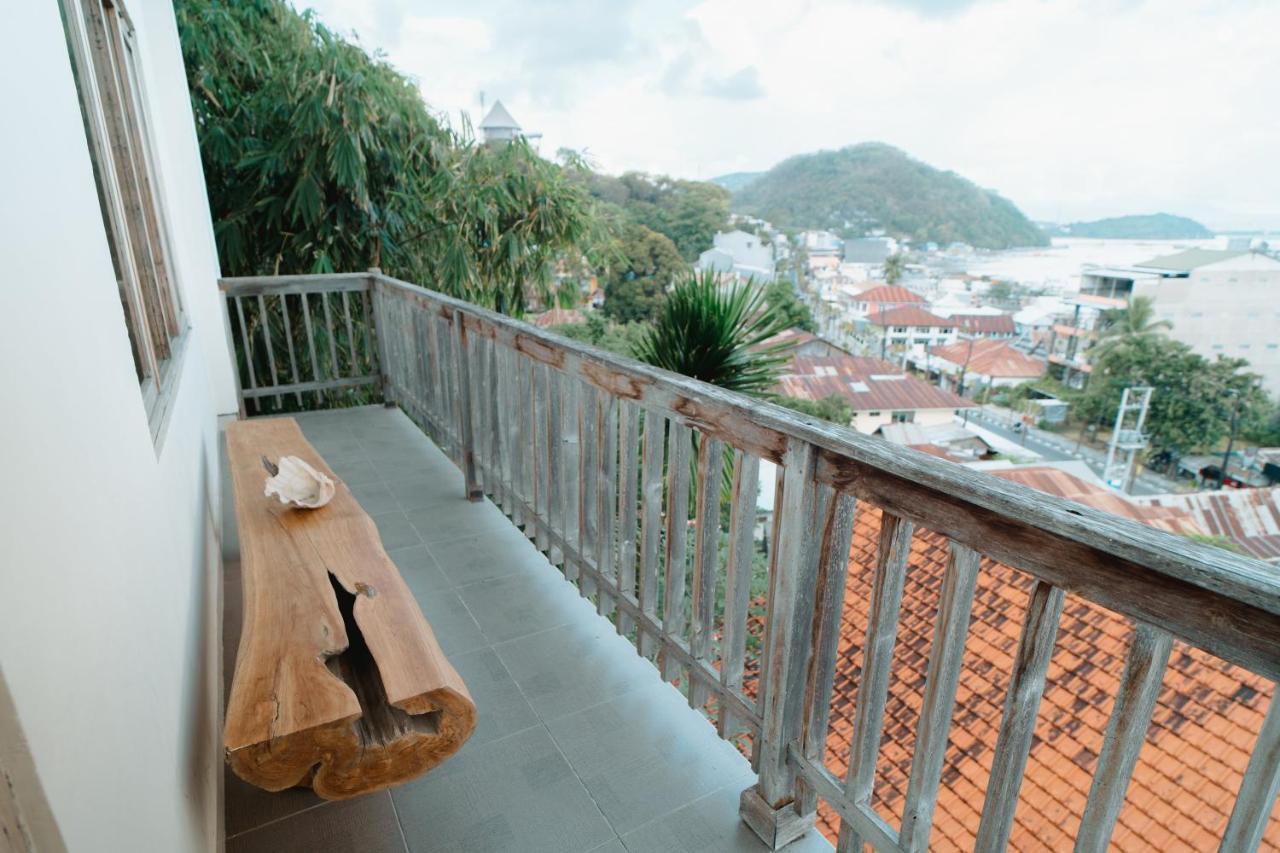 Green Hill Boutique Hotel Labuan Bajo Exterior foto