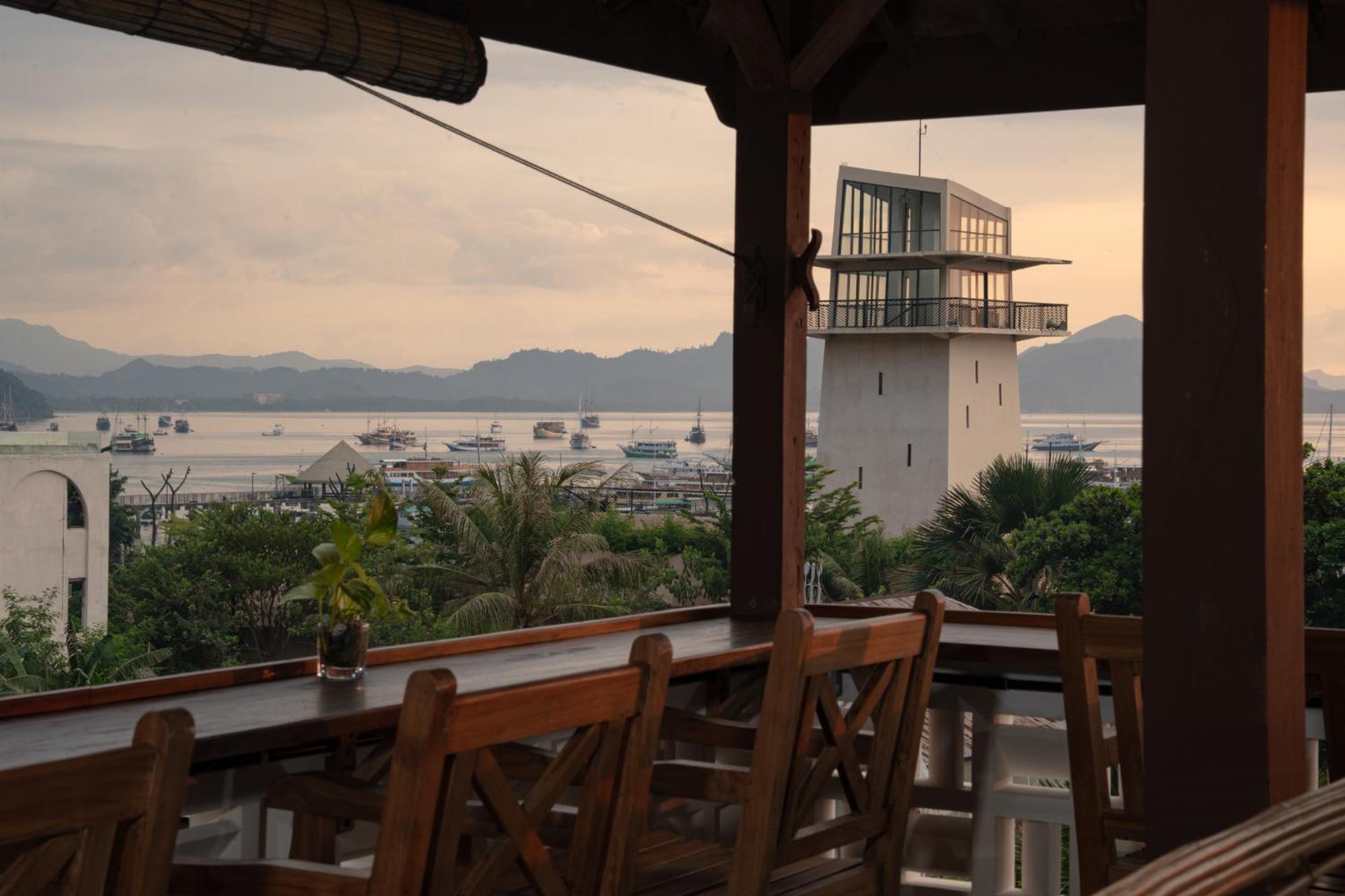 Green Hill Boutique Hotel Labuan Bajo Exterior foto