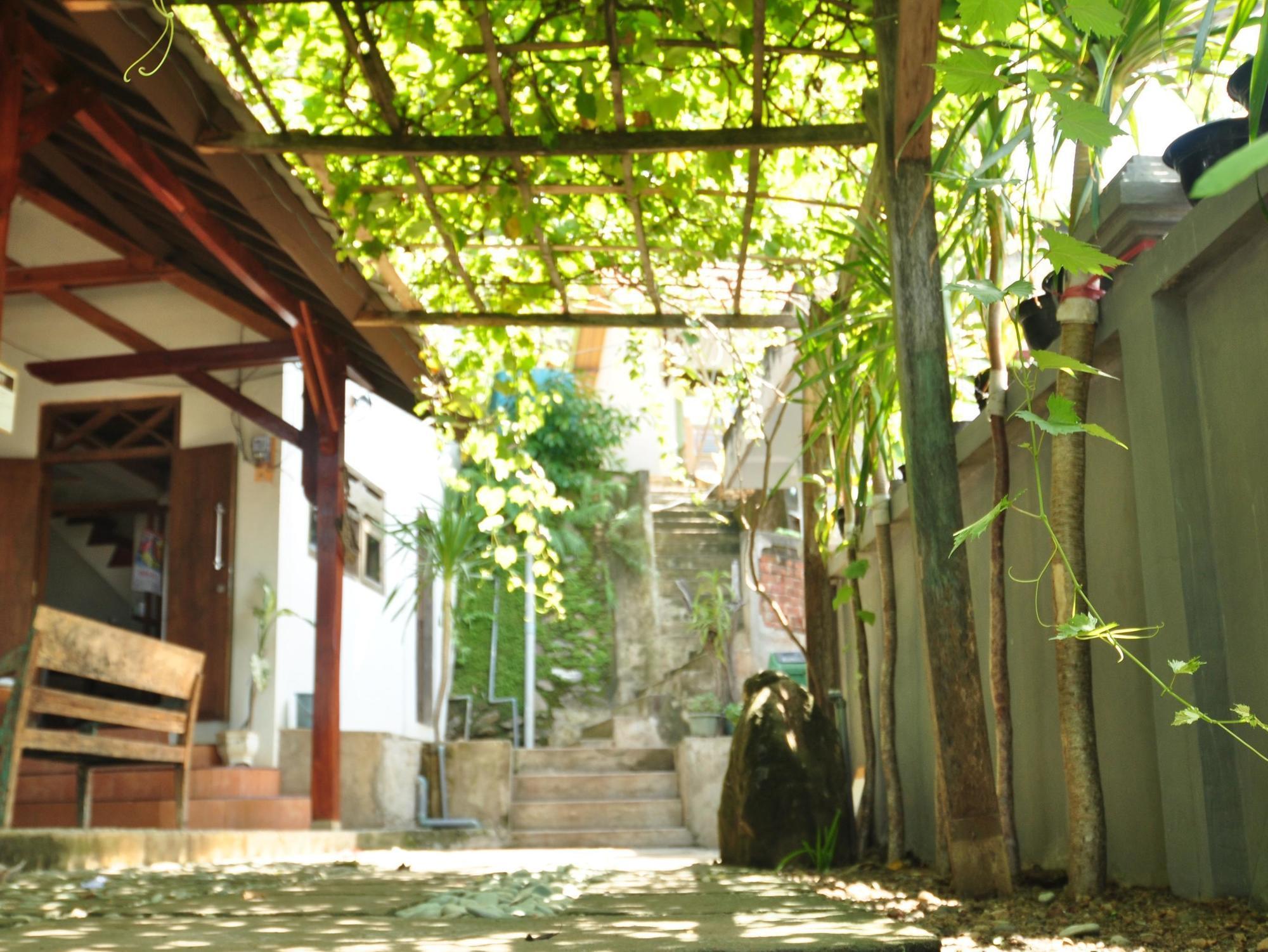 Green Hill Boutique Hotel Labuan Bajo Exterior foto